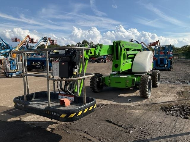 Niftylift HR21 - Xe nâng người nhiều khớp nối: hình 1 Niftylift HR21 - Xe nâng người nhiều khớp nối: hình 1