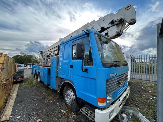 Volvo FL10 - Xe cẩu tự hành: hình 5 Volvo FL10 - Xe cẩu tự hành: hình 5