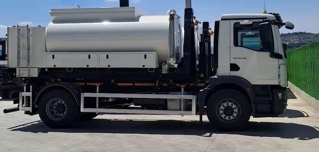 MAN TGM18.250 - Xe bồn: hình 1 MAN TGM18.250 - Xe bồn: hình 1