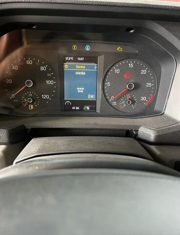 MAN TGM18.250 - Xe bồn: hình 5 MAN TGM18.250 - Xe bồn: hình 5