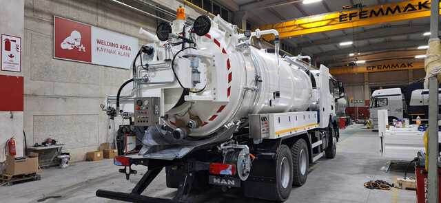MAN TGS 33.400 Jetter - Xe tải chân không: hình 3 MAN TGS 33.400 Jetter - Xe tải chân không: hình 3