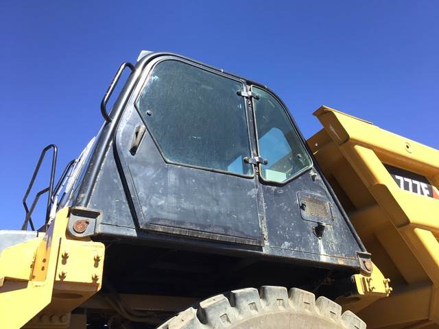 Xe ben cứng/ Xe chở đá CAT 777F: hình 14