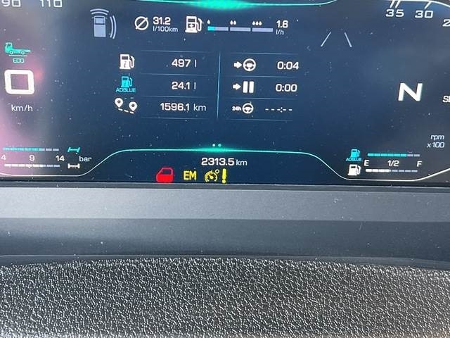 Nền bục trên không gắn trên xe tải, Máy nâng người hình kéo Iveco Eurocargo 180E25: hình 8