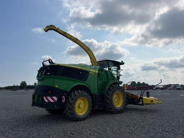 John Deere 9800 - Máy gặt đập thức ăn gia súc: hình 4 John Deere 9800 - Máy gặt đập thức ăn gia súc: hình 4