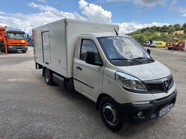 Piaggio Porter NP6 - Xe tải hộp: hình 4 Piaggio Porter NP6 - Xe tải hộp: hình 4