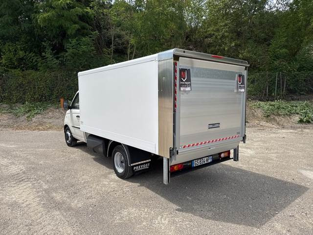 Piaggio Porter NP6 - Xe van chở hàng: hình 2 Piaggio Porter NP6 - Xe van chở hàng: hình 2