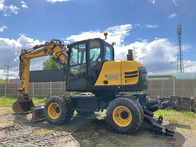 Yanmar B110W - Máy xúc bánh lốp: hình 2 Yanmar B110W - Máy xúc bánh lốp: hình 2