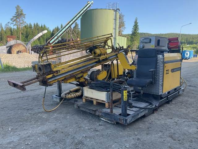 Atlas Copco Diamec U4 - Giàn khoan: hình 1 Atlas Copco Diamec U4 - Giàn khoan: hình 1