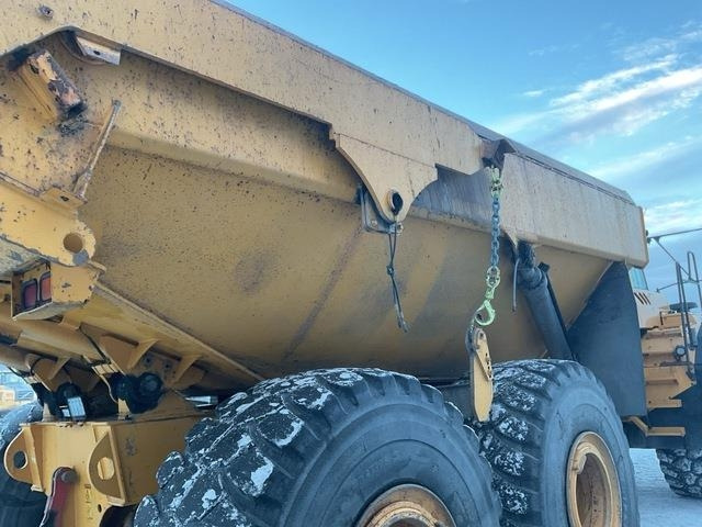 Xe ben đổ có khớp nối Volvo A40E: hình 18 Xe ben đổ có khớp nối Volvo A40E: hình 18