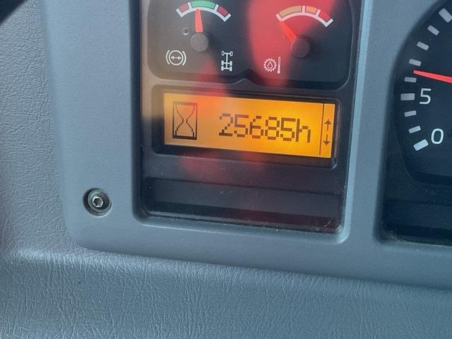 Xe ben đổ có khớp nối Volvo A40E: hình 8 Xe ben đổ có khớp nối Volvo A40E: hình 8