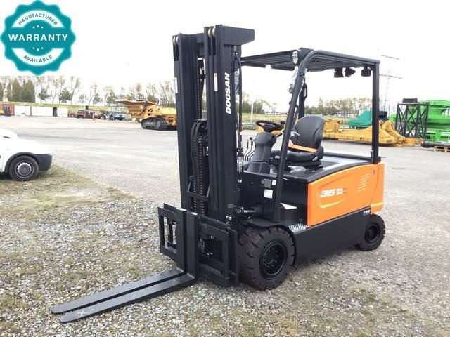Doosan B35X-7 PLUS - Xe nâng điện: hình 1 Doosan B35X-7 PLUS - Xe nâng điện: hình 1
