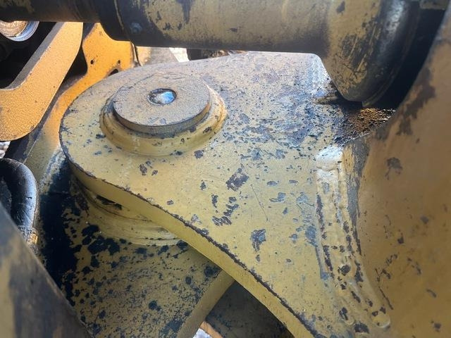 Máy móc đào mỏ CAT R2900G: hình 15 Máy móc đào mỏ CAT R2900G: hình 15