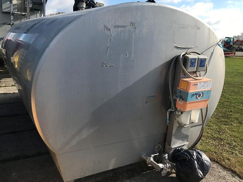 DeLaval 10000 Liter HCAN - Trang thiết bị vắt sữa: hình 2 DeLaval 10000 Liter HCAN - Trang thiết bị vắt sữa: hình 2