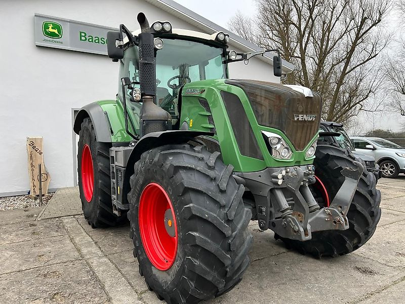 Fendt 824 Vario Profi Plus - Máy cày: hình 4 Fendt 824 Vario Profi Plus - Máy cày: hình 4