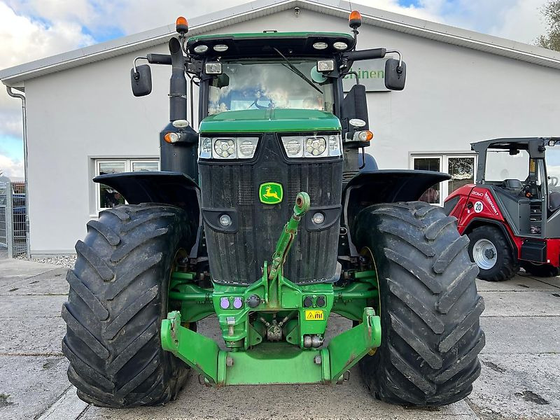 John Deere 7290R e23 - Máy cày: hình 3 John Deere 7290R e23 - Máy cày: hình 3