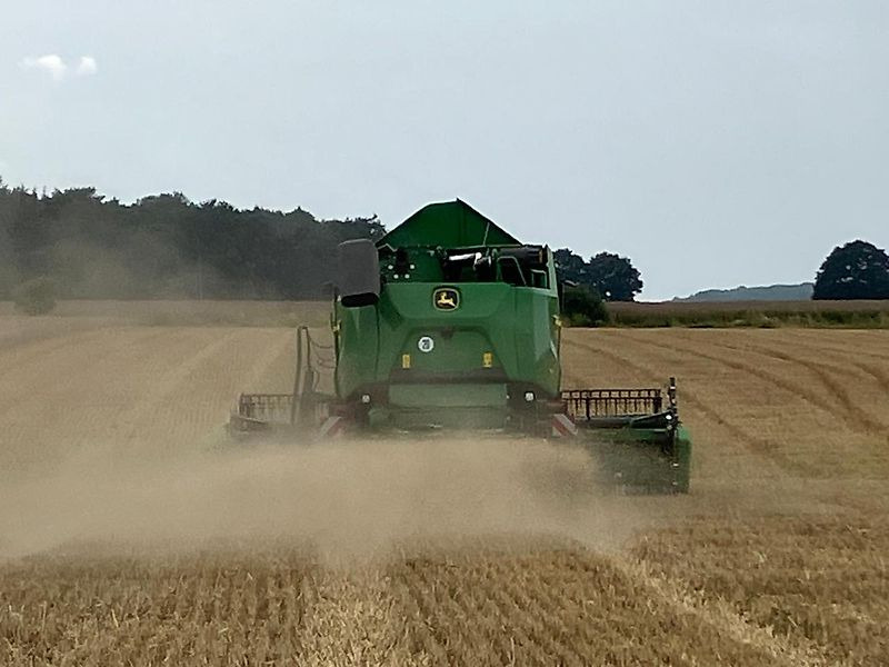 John Deere T5 400 + 6,70m Vario-Schneidwerk - Máy gặt đập: hình 3 John Deere T5 400 + 6,70m Vario-Schneidwerk - Máy gặt đập: hình 3