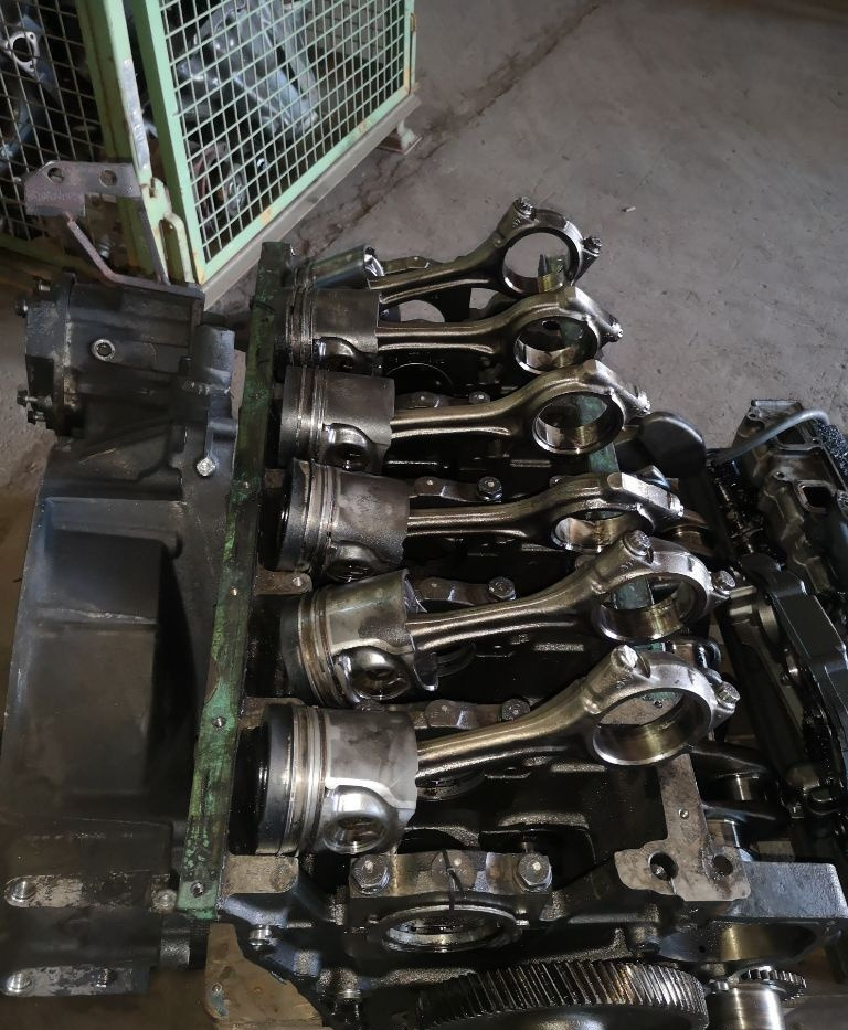 Mercedes-Benz OM 906 960 - Cần nối cho Xe tải: hình 2 Mercedes-Benz OM 906 960 - Cần nối cho Xe tải: hình 2