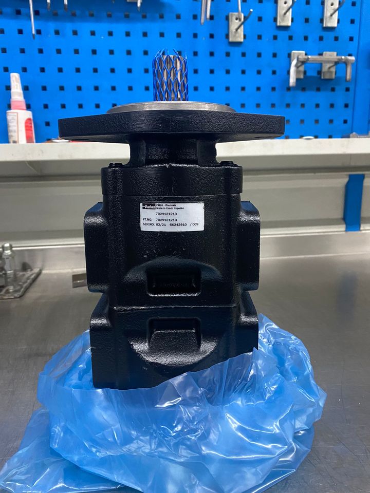 PARKER 7029121213 - Bơm thủy lực cho Máy móc xây dựng: hình 3 PARKER 7029121213 - Bơm thủy lực cho Máy móc xây dựng: hình 3