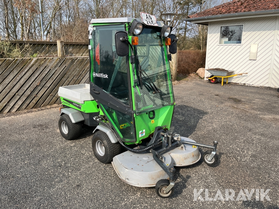 Redskabsbærer Nilfisk/Egholm Park Ranger 2150 med udstyr - Máy cày đa dụng: hình 2 Redskabsbærer Nilfisk/Egholm Park Ranger 2150 med udstyr - Máy cày đa dụng: hình 2