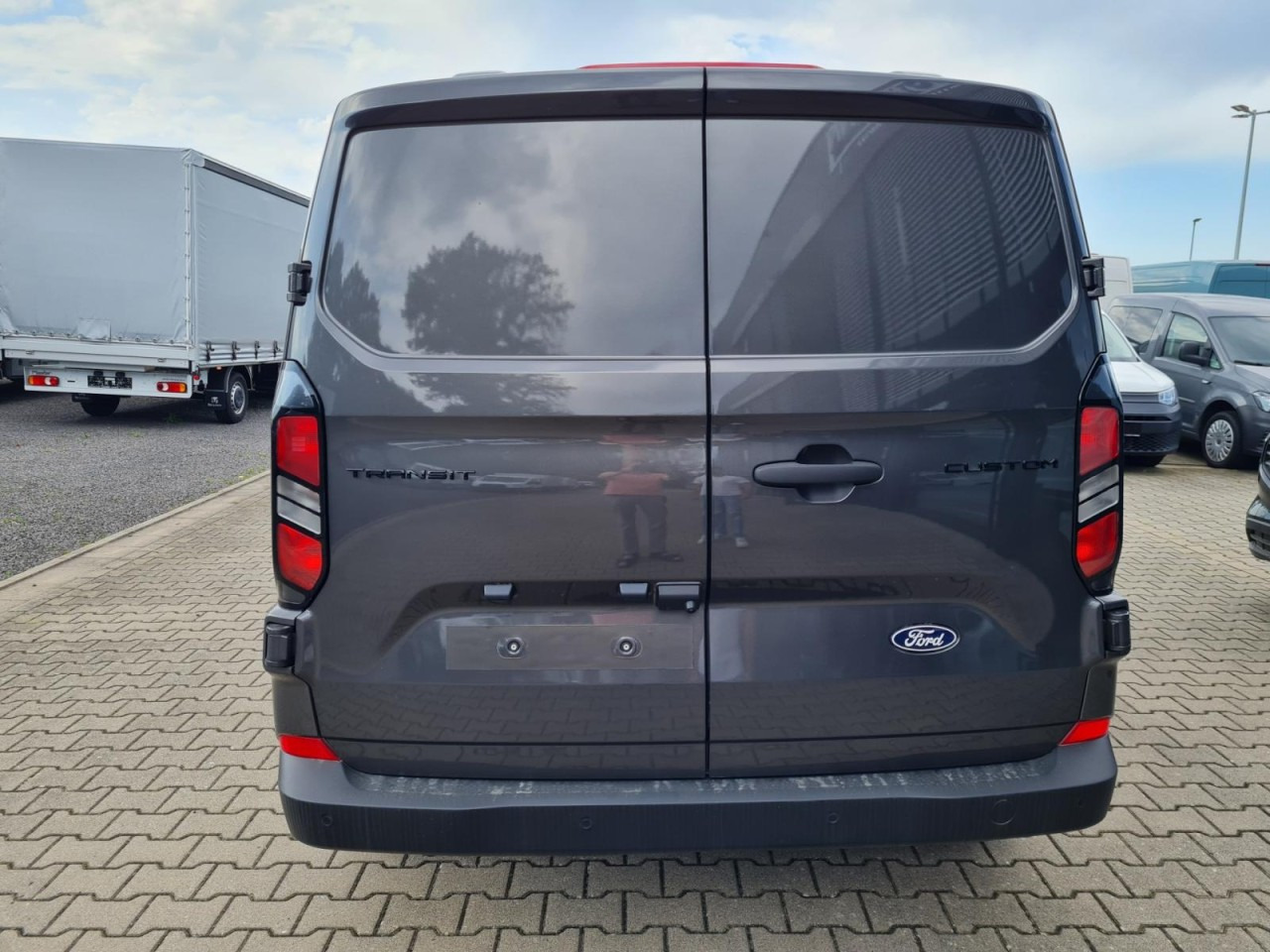 Ford Custom Kasten 320 L2 Trend Doka 5-Sitze KAMERA TEMPO - Xe van nhỏ gọn, Xe tải van: hình 5 Ford Custom Kasten 320 L2 Trend Doka 5-Sitze KAMERA TEMPO - Xe van nhỏ gọn, Xe tải van: hình 5