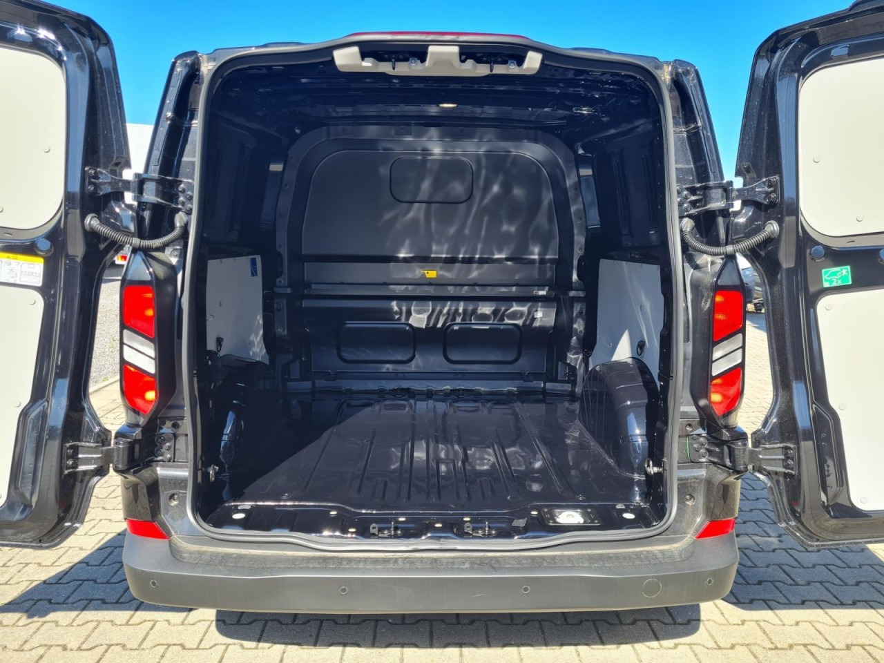 Cho thuê  Ford Custom Kasten 320 L2 Trend Doka 6-Sitze KAMERA TEMPO Ford Custom Kasten 320 L2 Trend Doka 6-Sitze KAMERA TEMPO: hình 17