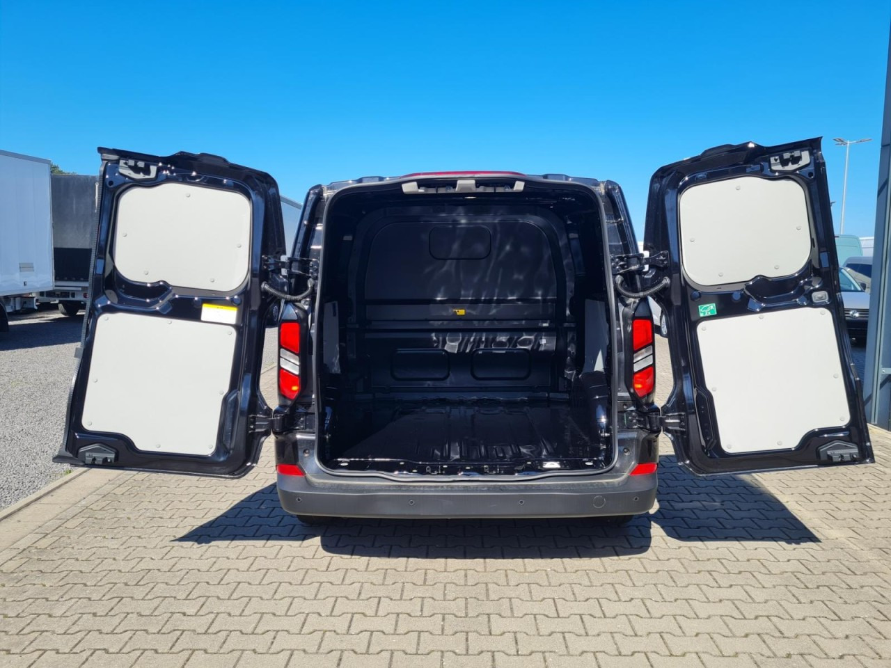 Cho thuê  Ford Custom Kasten 320 L2 Trend Doka 6-Sitze KAMERA TEMPO Ford Custom Kasten 320 L2 Trend Doka 6-Sitze KAMERA TEMPO: hình 7