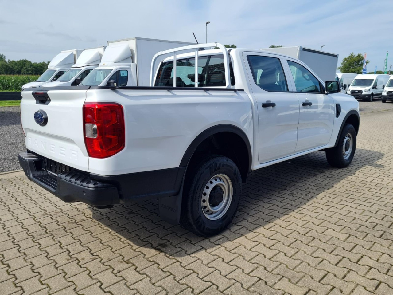 Ford Ranger Doka 2.0 Ecoblue XL 4x4 KLIMA KAMERA TEMPOMAT - Xe bán tải, Xe tải van: hình 4 Ford Ranger Doka 2.0 Ecoblue XL 4x4 KLIMA KAMERA TEMPOMAT - Xe bán tải, Xe tải van: hình 4