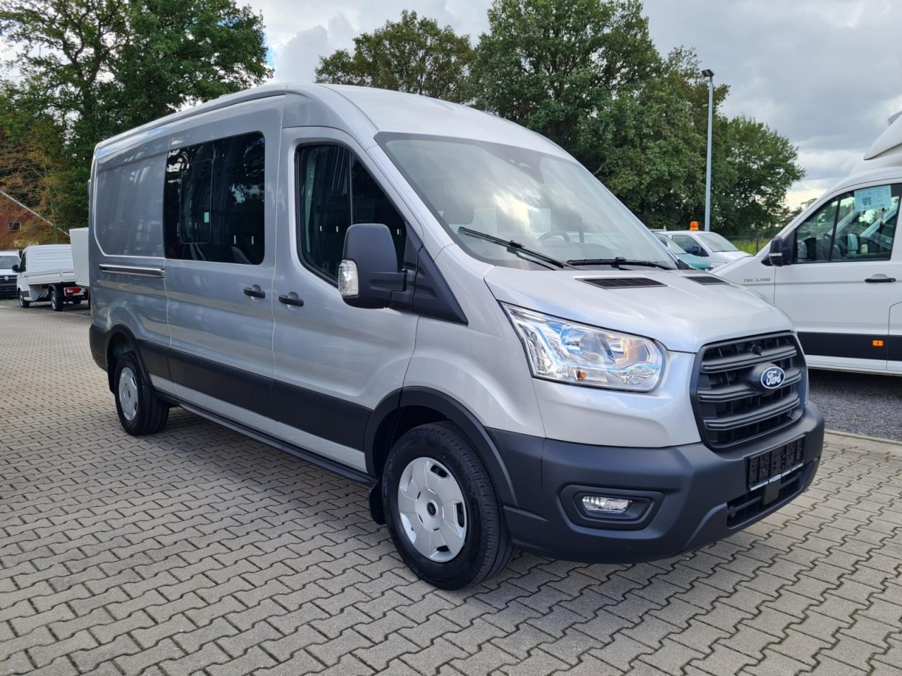 Ford Transit 3,5t Kasten Doka TDCi L3 Trend AHK PDC KAMERA - Xe van chở hàng, Xe tải van: hình 3 Ford Transit 3,5t Kasten Doka TDCi L3 Trend AHK PDC KAMERA - Xe van chở hàng, Xe tải van: hình 3