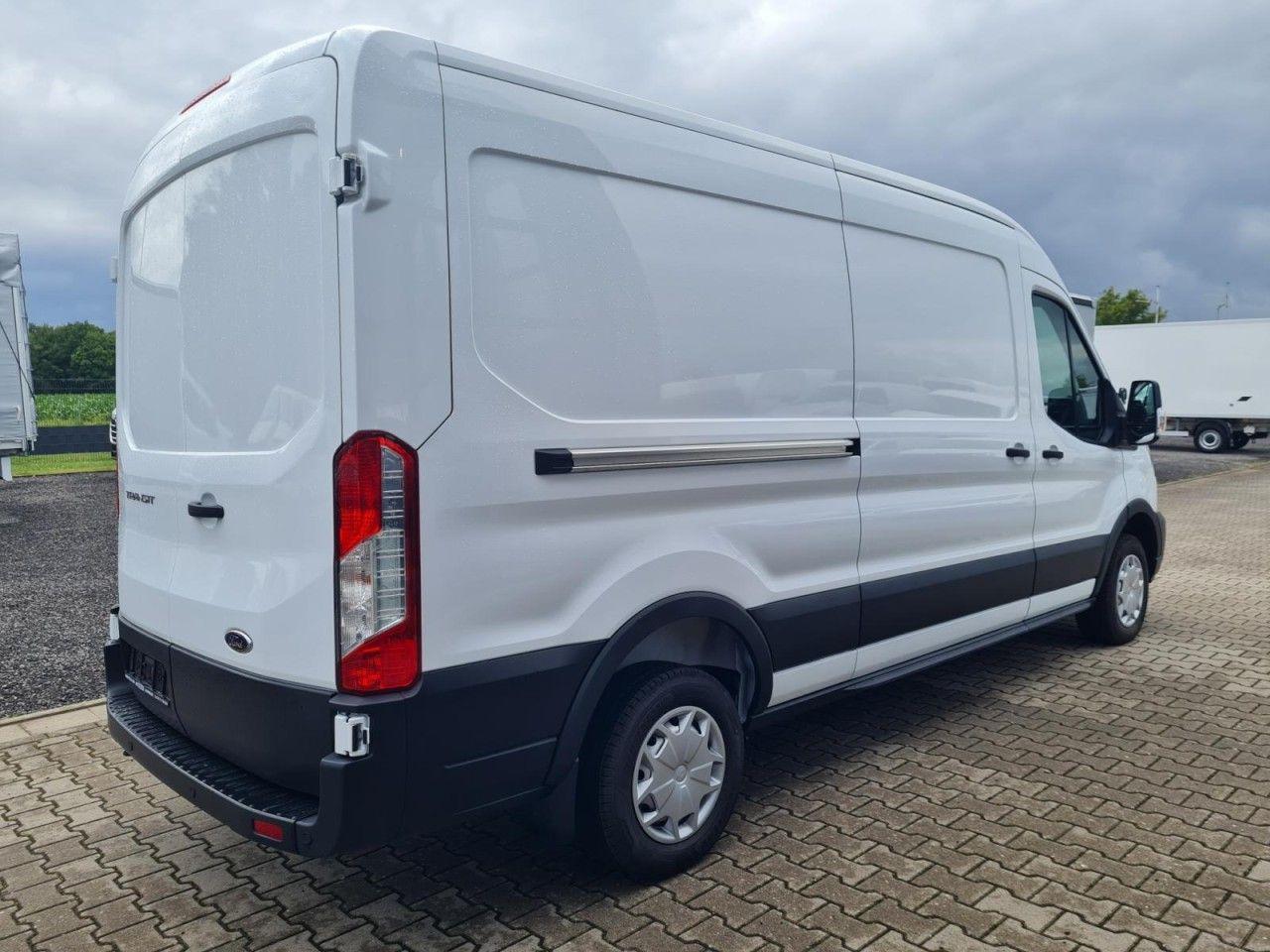 Ford Transit Kasten TDCi L3H2 Trend Klima, Tempomat - Xe van nhỏ gọn: hình 5 Ford Transit Kasten TDCi L3H2 Trend Klima, Tempomat - Xe van nhỏ gọn: hình 5