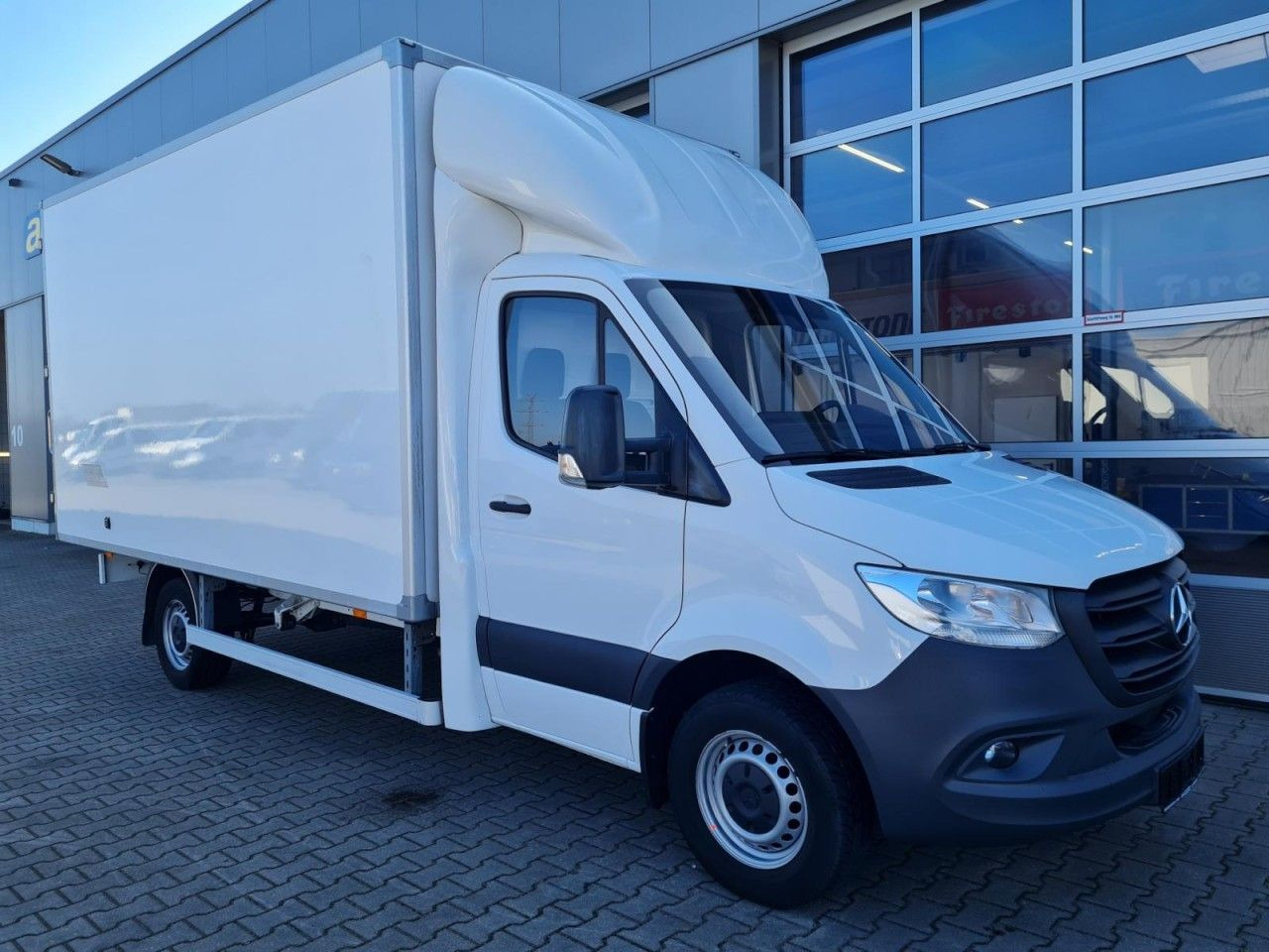 Mercedes-Benz Sprinter 315 CDi RWD Koffer LBW KLIMA TEMPOMAT - Xe tải nhỏ thùng kín: hình 3 Mercedes-Benz Sprinter 315 CDi RWD Koffer LBW KLIMA TEMPOMAT - Xe tải nhỏ thùng kín: hình 3