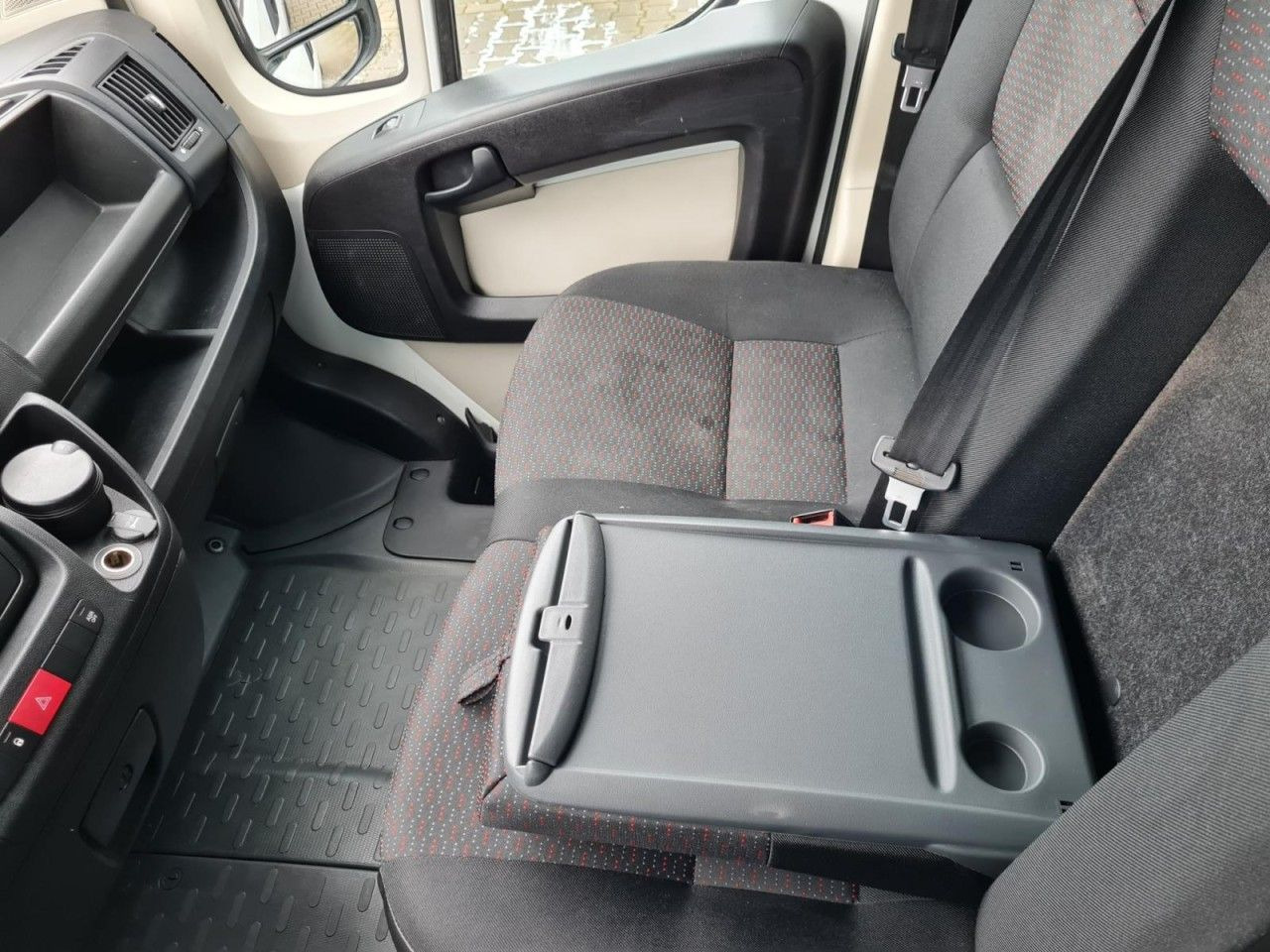 Xe van nhỏ gọn, Xe tải van Peugeot Boxer Kasten L3H2 Doka 6-Sitze AHK PDC KLIMA: hình 15