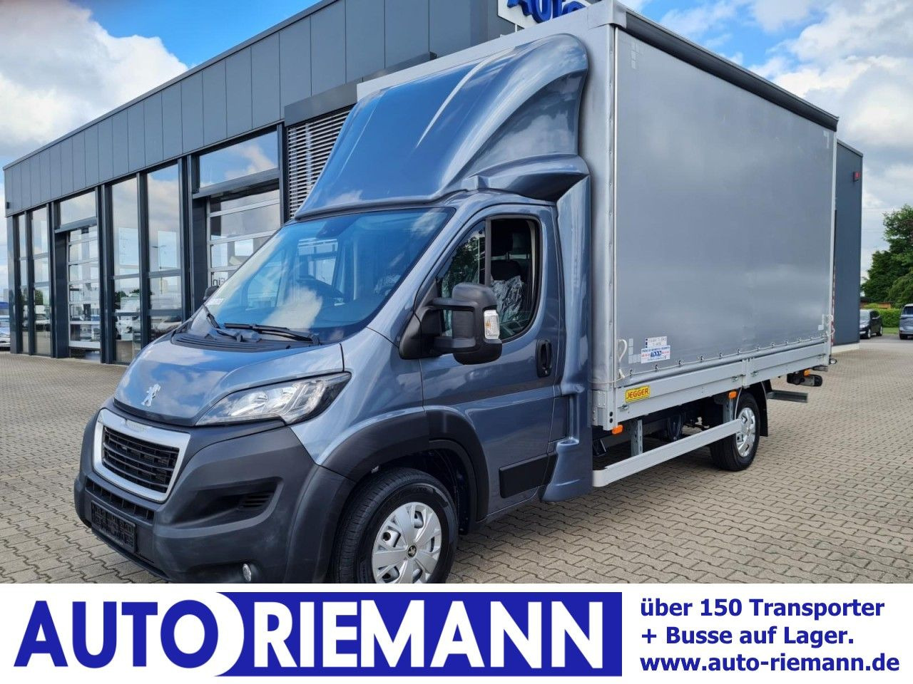 Peugeot Boxer Pritsche Schiebe Plane 2.2 HDi LBW - Xe van thùng mui bạt: hình 1 Peugeot Boxer Pritsche Schiebe Plane 2.2 HDi LBW - Xe van thùng mui bạt: hình 1