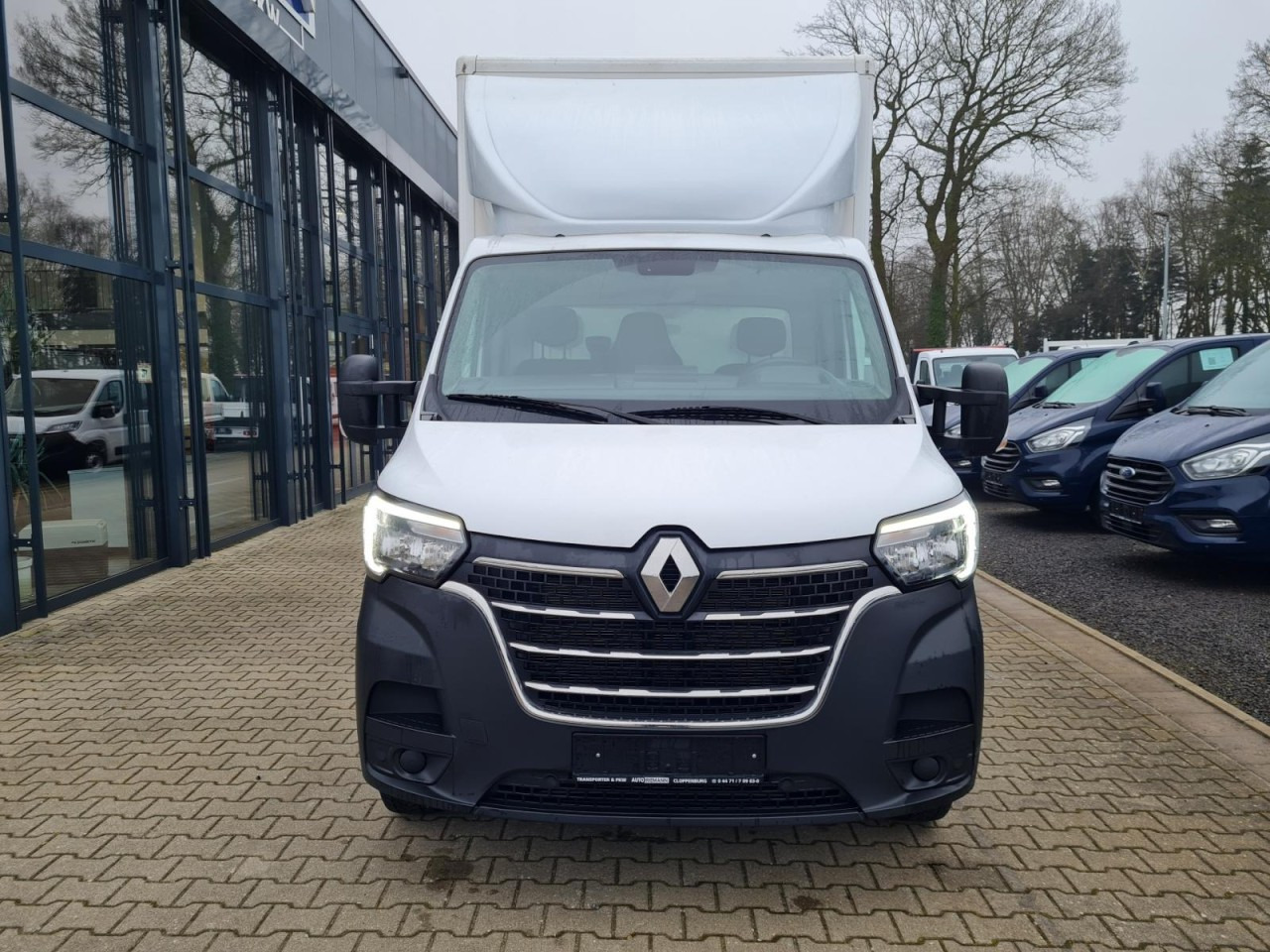 Renault Master 3.5t Möbel Koffer mit 10 Pal. Plätze TEMPOMAT - Xe tải nhỏ thùng kín: hình 2 Renault Master 3.5t Möbel Koffer mit 10 Pal. Plätze TEMPOMAT - Xe tải nhỏ thùng kín: hình 2