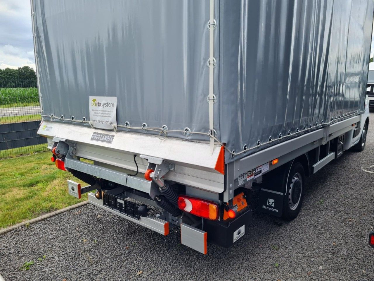 Renault Master 3,5t Pritsche Schiebe Plane dCi LBW Luftf - Xe van thùng mui bạt: hình 4 Renault Master 3,5t Pritsche Schiebe Plane dCi LBW Luftf - Xe van thùng mui bạt: hình 4