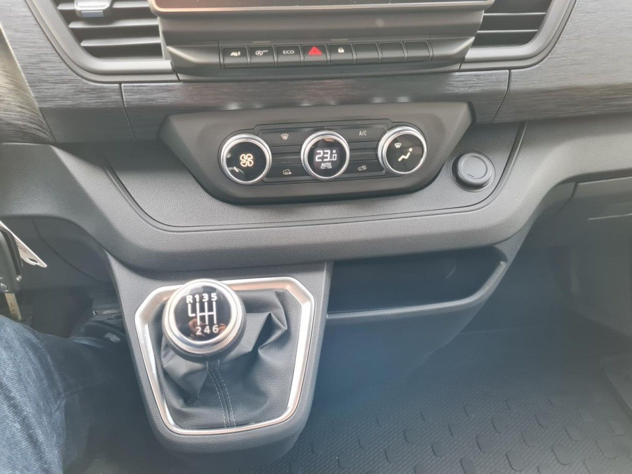 Xe van nhỏ gọn Renault Trafic Kasten 3,0t L2 LED AHK KLIMA PDC TEMPOMAT: hình 13