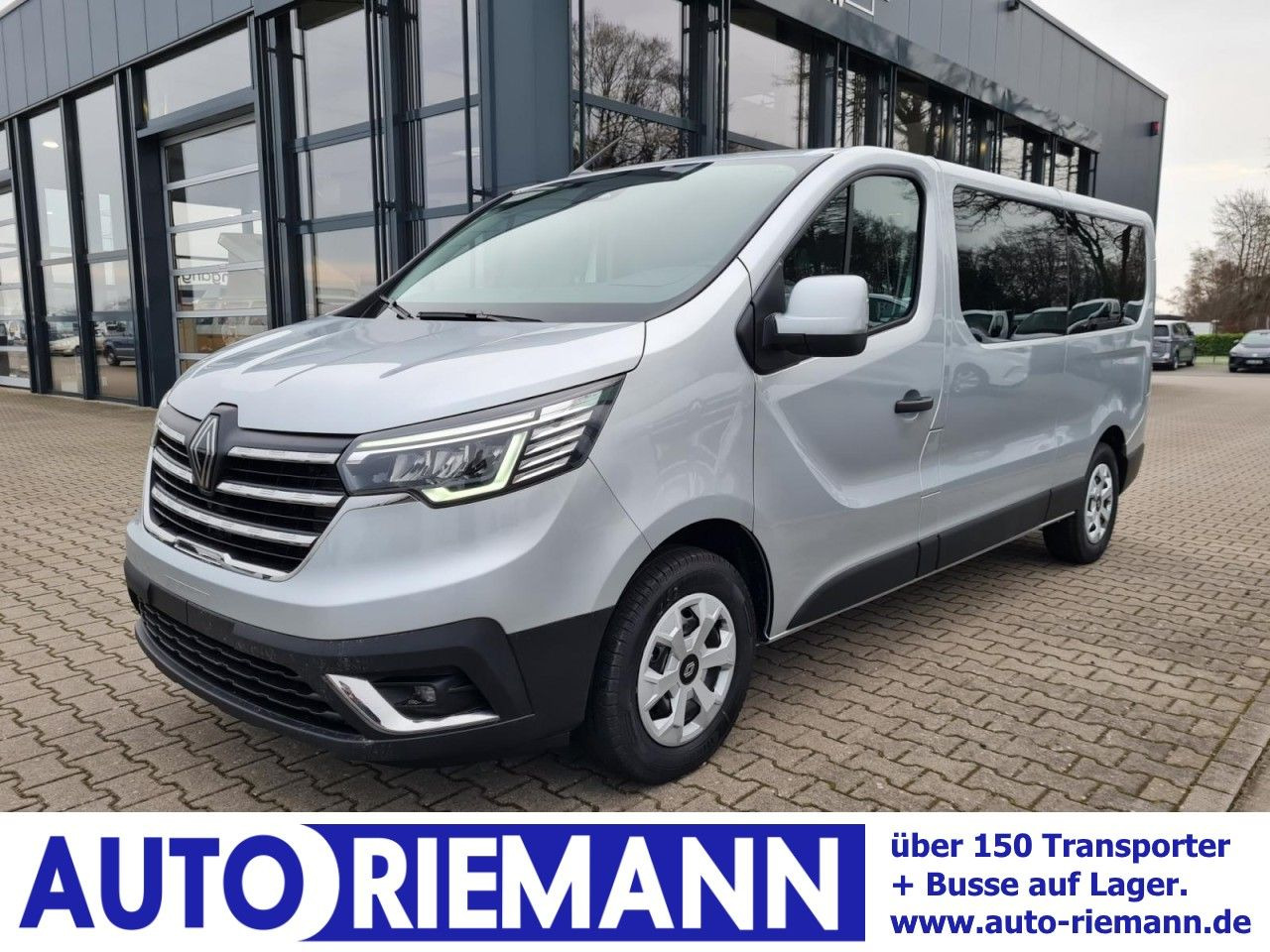 Renault Trafic Kombi 9-Sitze L2 Grand Equilibre KLIMA TE - Xe hơi: hình 1 Renault Trafic Kombi 9-Sitze L2 Grand Equilibre KLIMA TE - Xe hơi: hình 1