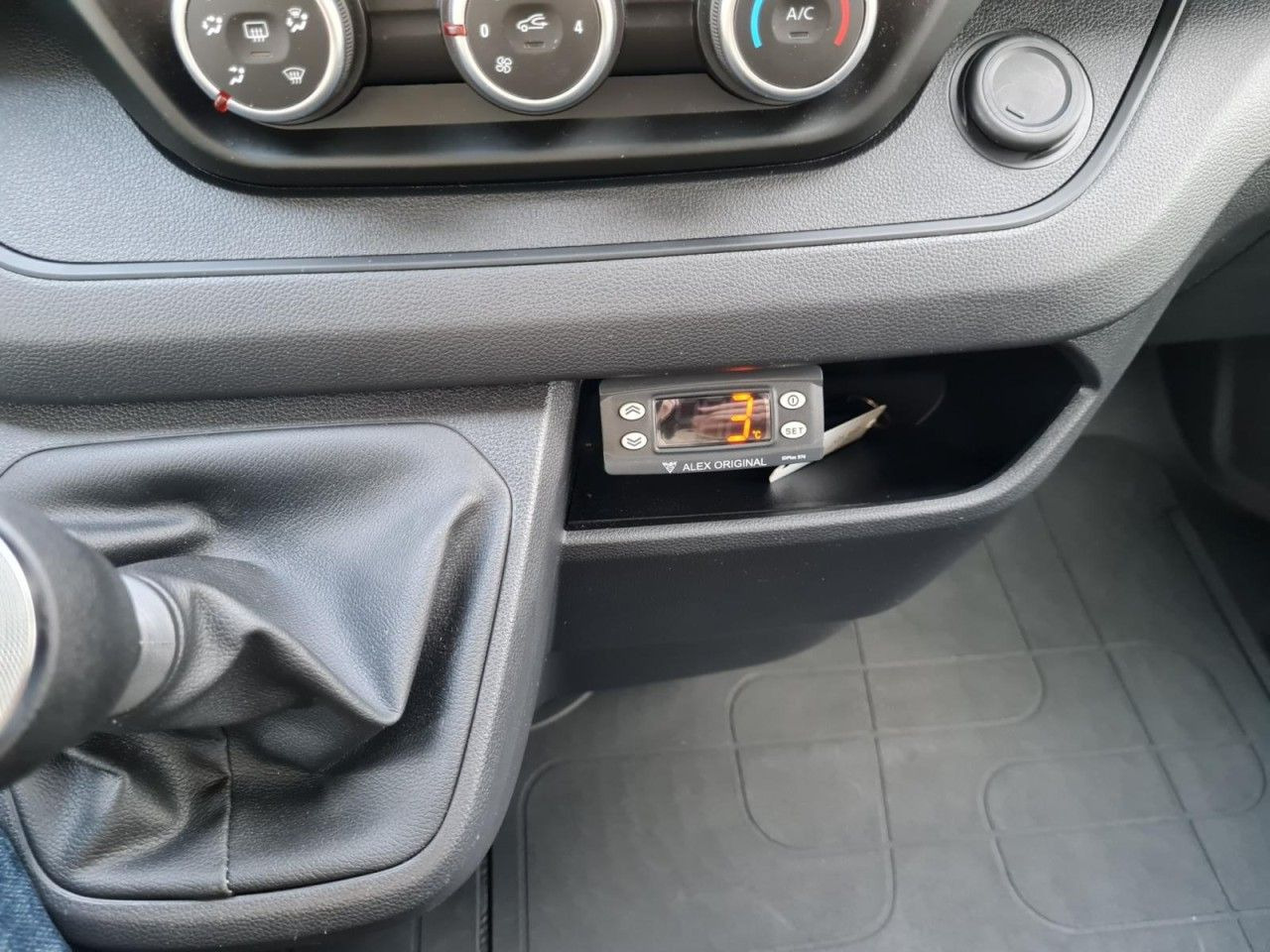Xe van nhỏ gọn Renault Trafic Kühlkasten L2 Frischdienst 3.0to Tempomat: hình 17