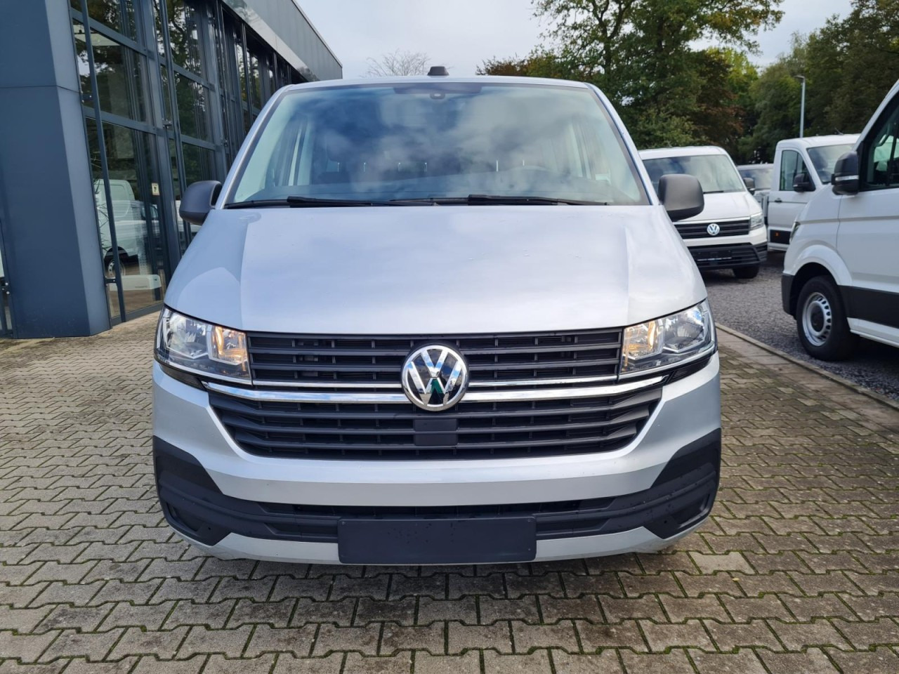 VW Volkswagen T6.1 Caravelle TDI lang 9 Sitzer 2 Schiebetüren Trendl. - Xe bus mini, Xe van chở khách: hình 2 VW Volkswagen T6.1 Caravelle TDI lang 9 Sitzer 2 Schiebetüren Trendl. - Xe bus mini, Xe van chở khách: hình 2