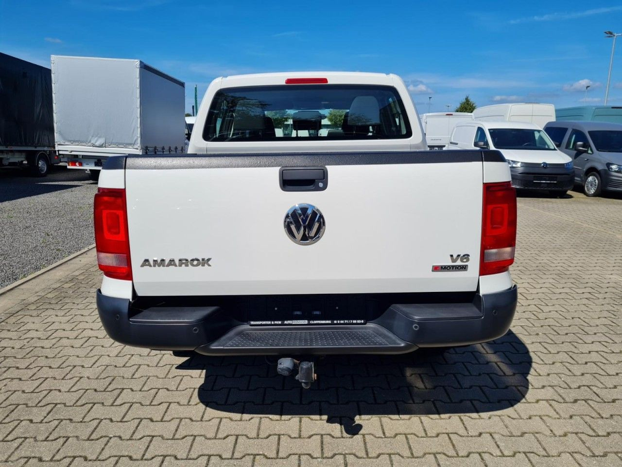 Volkswagen Amarok Doka V6 4Motion 3.0 TDI Trendline AHK - SUV: hình 5 Volkswagen Amarok Doka V6 4Motion 3.0 TDI Trendline AHK - SUV: hình 5