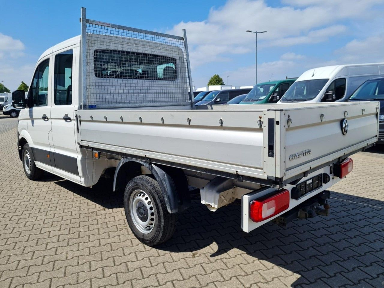 Volkswagen Crafter 35 Doka MR 7-Sitze AHK KLIMA KOMFORT - Xe tải nhỏ phẳng: hình 4 Volkswagen Crafter 35 Doka MR 7-Sitze AHK KLIMA KOMFORT - Xe tải nhỏ phẳng: hình 4
