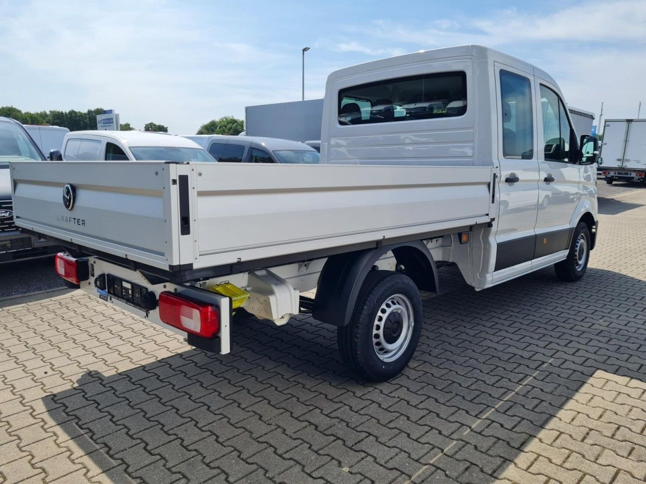 Volkswagen Crafter 35 Doka TDI MR LED KLIMA TEMPOMAT - Xe tải nhỏ phẳng, Xe tải van: hình 4 Volkswagen Crafter 35 Doka TDI MR LED KLIMA TEMPOMAT - Xe tải nhỏ phẳng, Xe tải van: hình 4