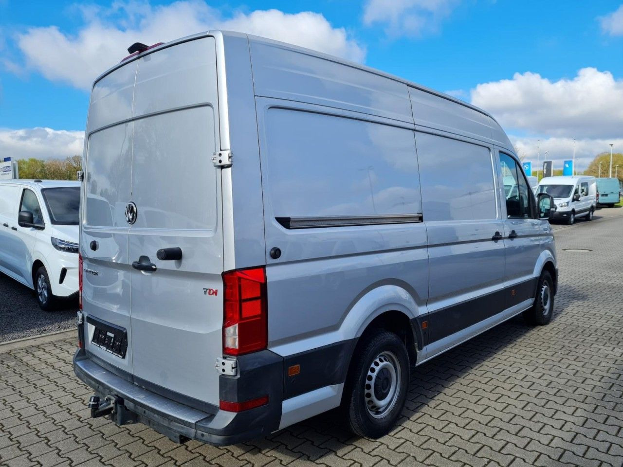 Volkswagen Crafter 35 Kasten TDI MR hoch NAVI KLIMA TEMPOMA - Xe van chở hàng: hình 4 Volkswagen Crafter 35 Kasten TDI MR hoch NAVI KLIMA TEMPOMA - Xe van chở hàng: hình 4