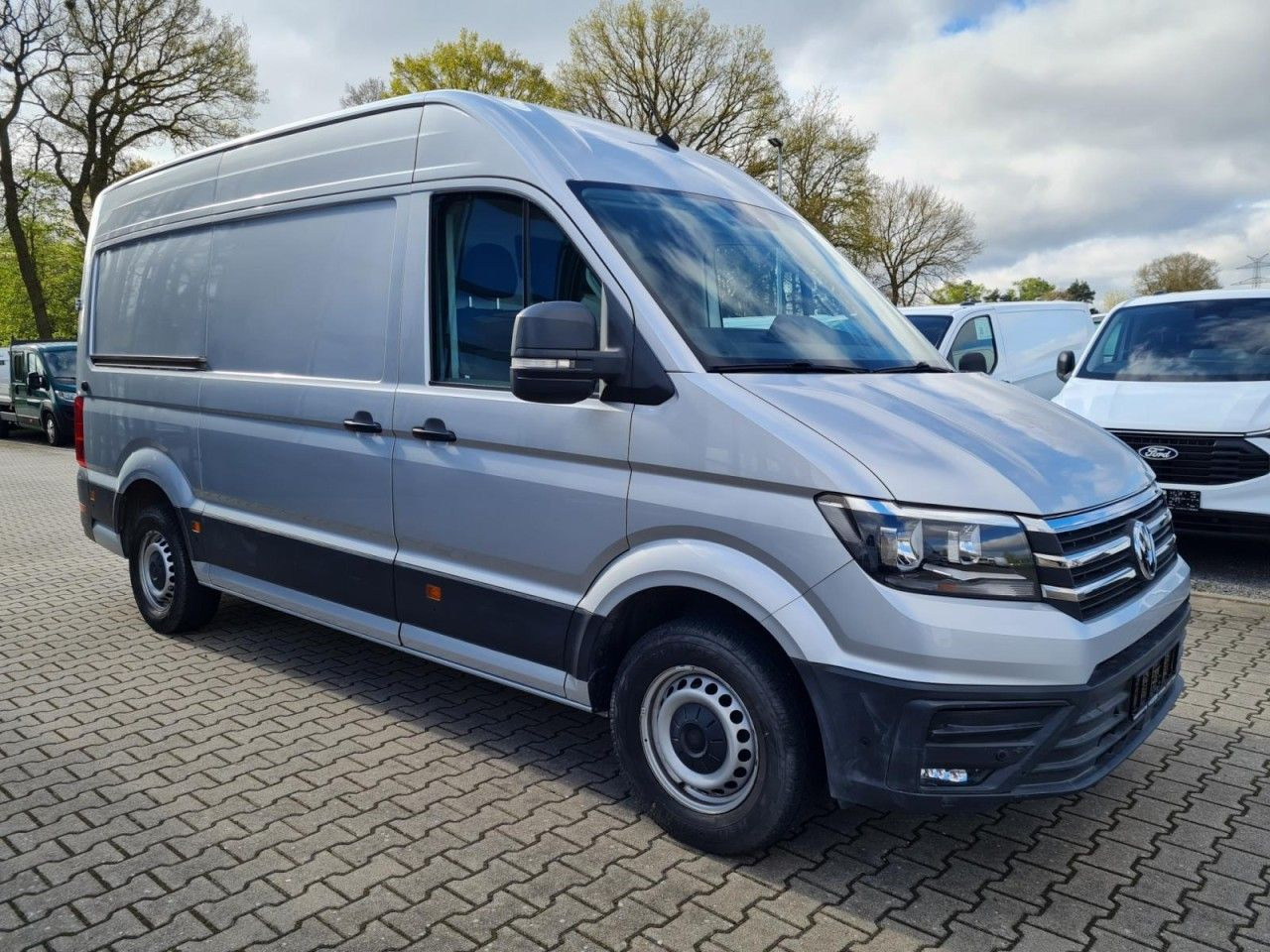 Volkswagen Crafter 35 Kasten TDI MR hoch NAVI KLIMA TEMPOMA - Xe van chở hàng: hình 3 Volkswagen Crafter 35 Kasten TDI MR hoch NAVI KLIMA TEMPOMA - Xe van chở hàng: hình 3