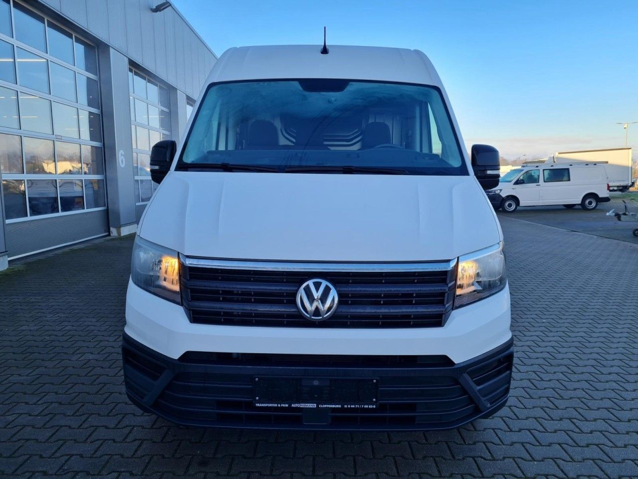 Volkswagen Crafter 35 Kasten lang L4H2 KAMERA NAVI_APP HOLZ - Xe van chở hàng: hình 2 Volkswagen Crafter 35 Kasten lang L4H2 KAMERA NAVI_APP HOLZ - Xe van chở hàng: hình 2