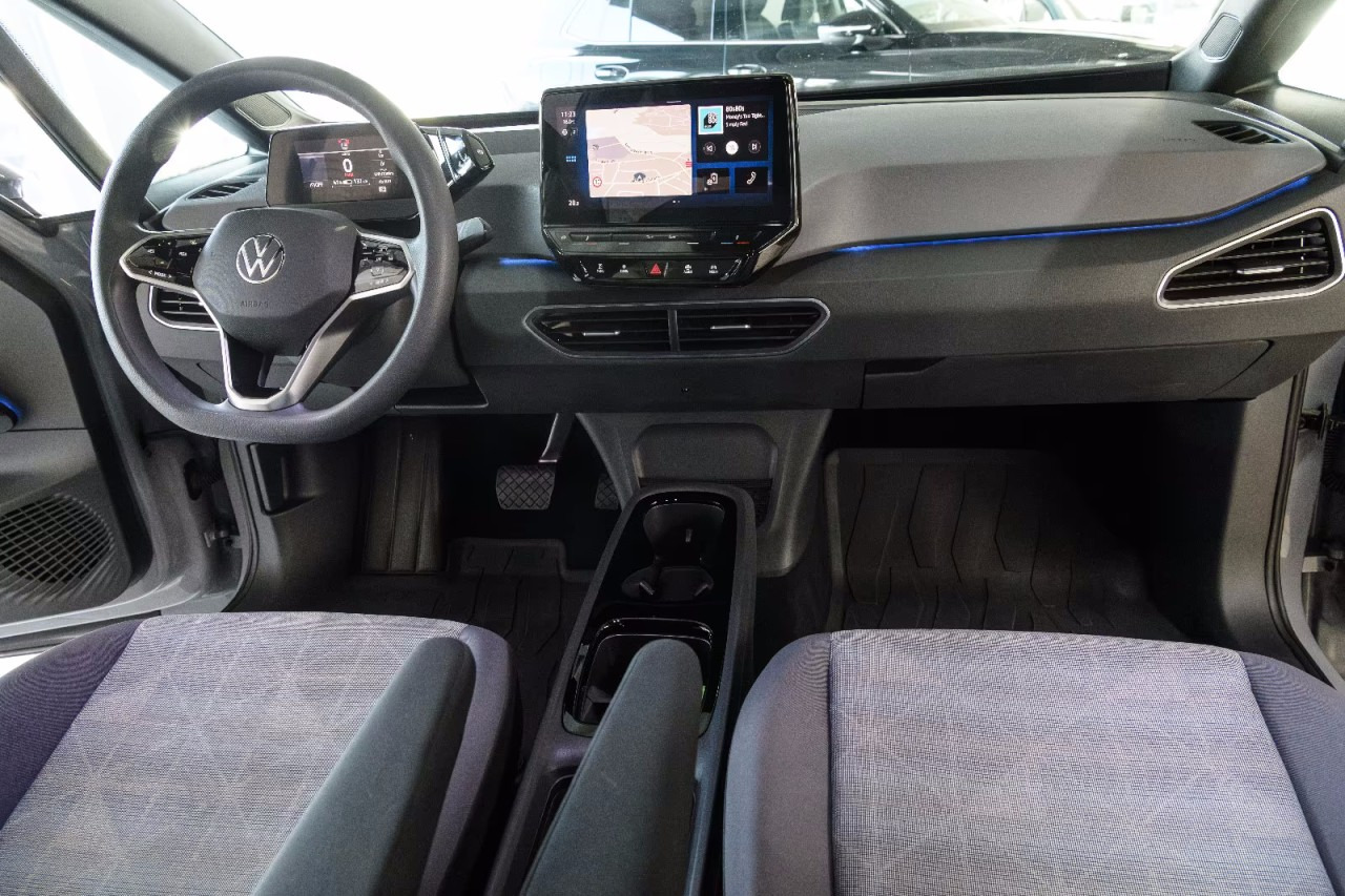 Volkswagen ID.3 Pro - Xe hơi: hình 4 Volkswagen ID.3 Pro - Xe hơi: hình 4