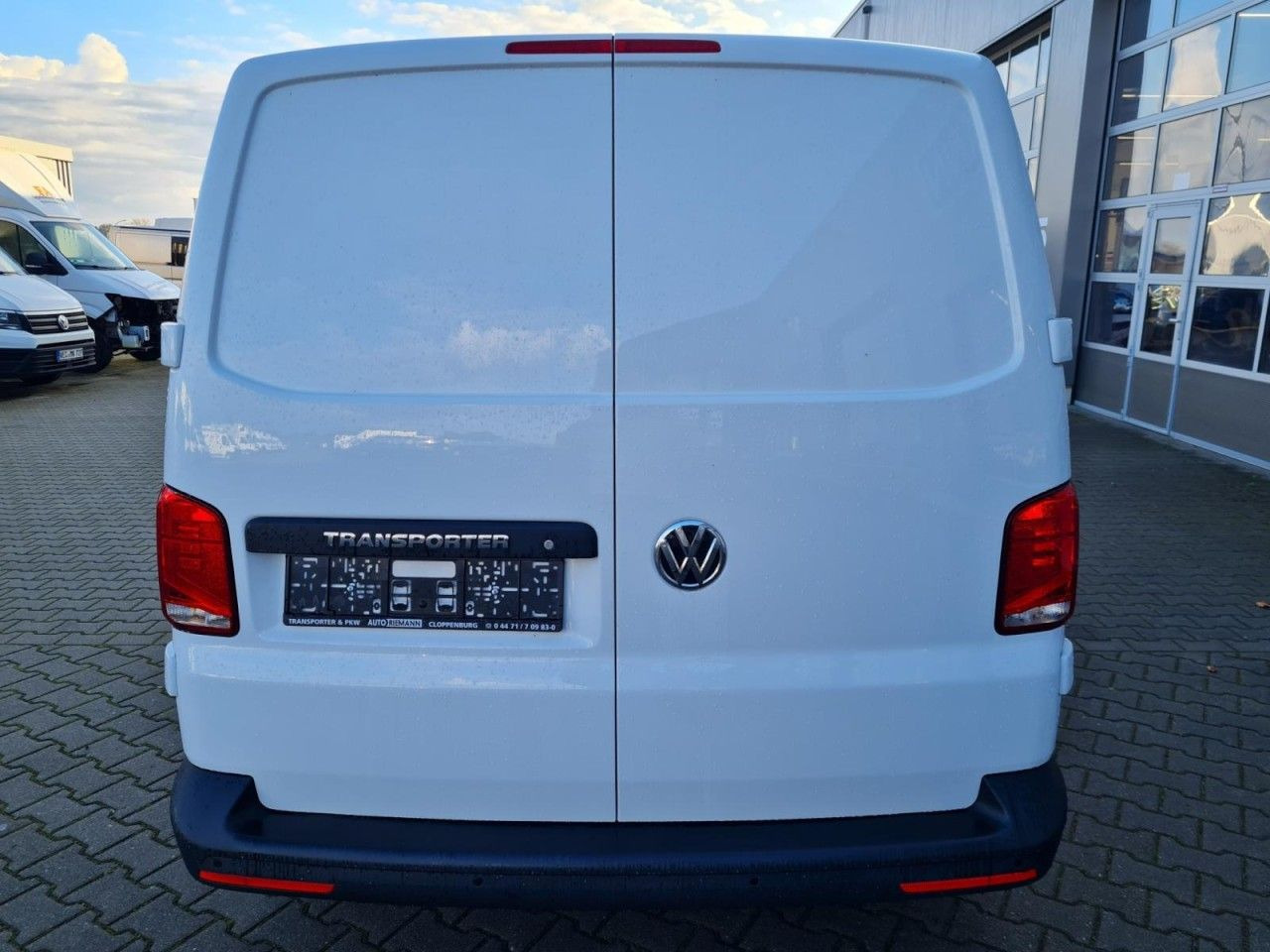 Volkswagen T6.1 Kasten lang DSG KLIMA KOMFORT ACC TEMPO PDC - Xe van nhỏ gọn: hình 5 Volkswagen T6.1 Kasten lang DSG KLIMA KOMFORT ACC TEMPO PDC - Xe van nhỏ gọn: hình 5