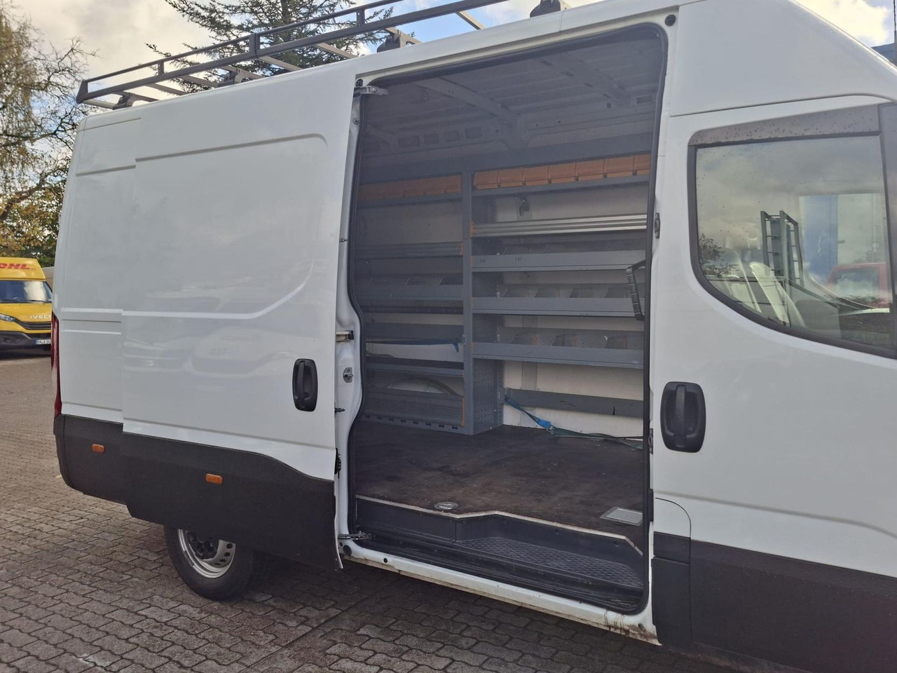 Xe van chở hàng Iveco Daily 35S14EV Radio*Kamera*Regal*AHK*Dachgepäck: hình 9