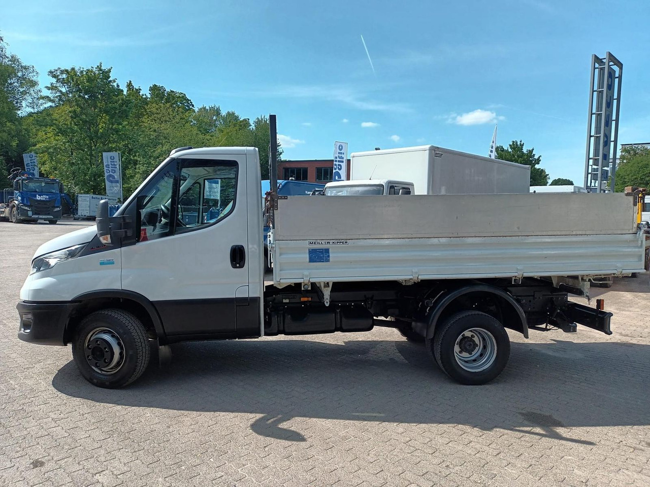 Iveco Daily 70C18H Meiler Dreiseitenkipper, AHK, Klima - Xe ben nhỏ: hình 2 Iveco Daily 70C18H Meiler Dreiseitenkipper, AHK, Klima - Xe ben nhỏ: hình 2