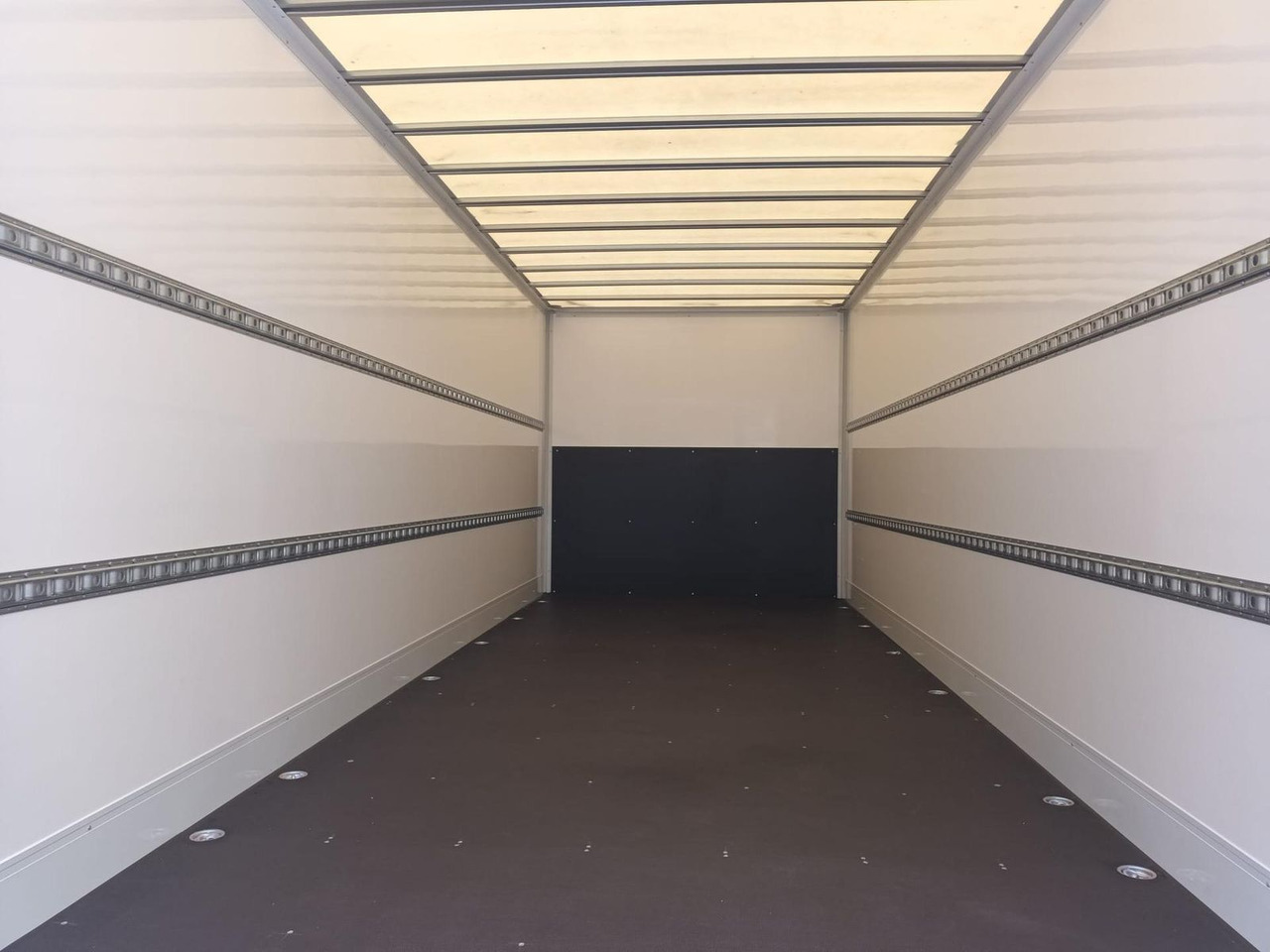 Iveco ML120E25/P KOFFER LBW 1,5t SAXAS AHK 185 kW (... - Xe tải thùng mui bạt: hình 5 Iveco ML120E25/P KOFFER LBW 1,5t SAXAS AHK 185 kW (... - Xe tải thùng mui bạt: hình 5