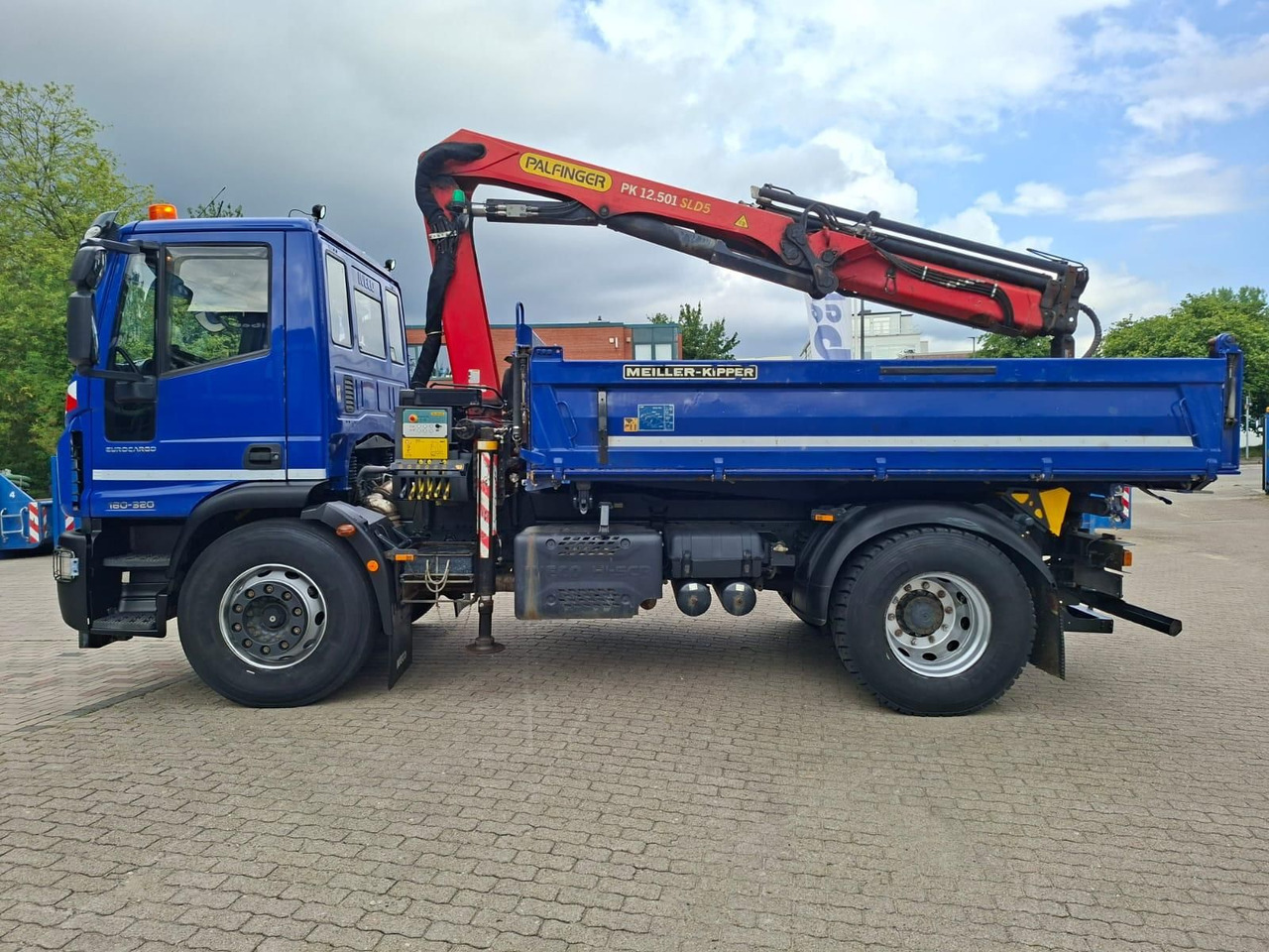 Iveco ML180E32K Meiler 3-Seitenkipper Kran 2x AHK - Xe ben, Xe cẩu tự hành: hình 3 Iveco ML180E32K Meiler 3-Seitenkipper Kran 2x AHK - Xe ben, Xe cẩu tự hành: hình 3